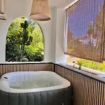 Luksusowy Z Basenem I Jacuzzi Апартаменты Малага